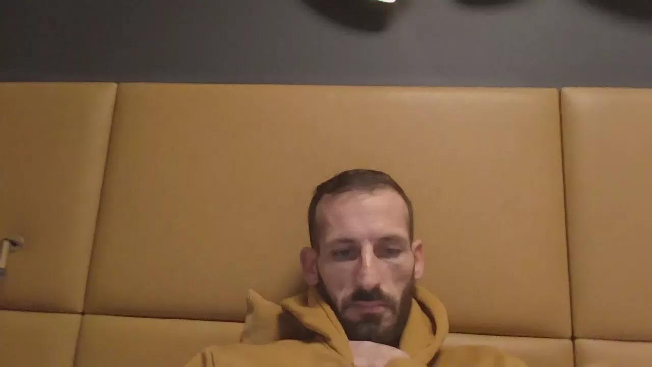 mec762586 on Cam4 