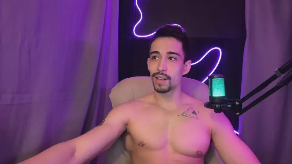 mettew22c on Cam4 