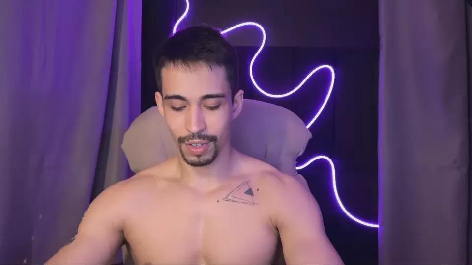 mettew22c on Cam4 
