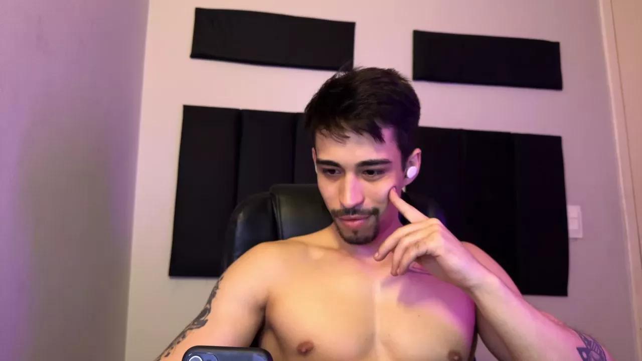 mettew22c on Cam4 