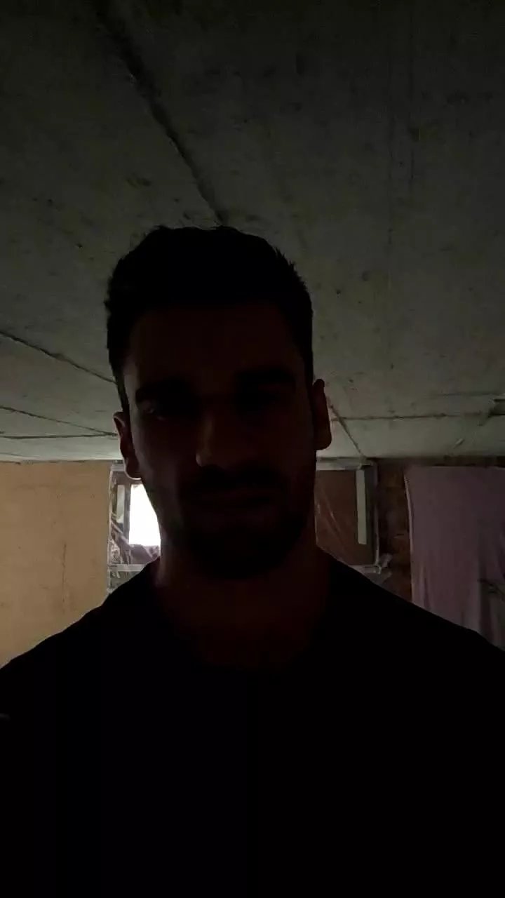 Offline michaelgrandi23 on Cam4