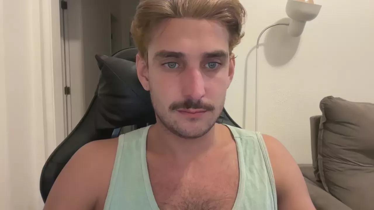 mineiro22gato on Cam4 