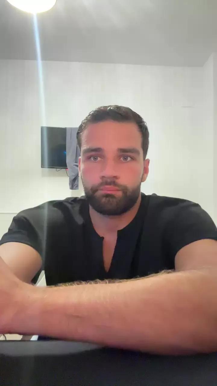 Mitchyourmodel on Cam4 