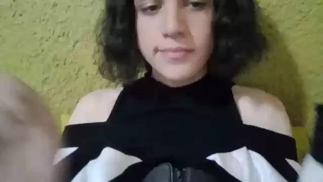 Moonfemboy on Cam4 