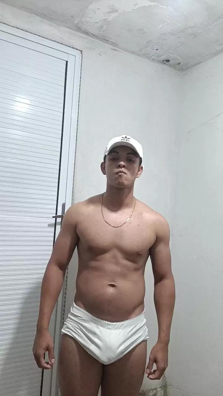 Morenoroludocam on Cam4 