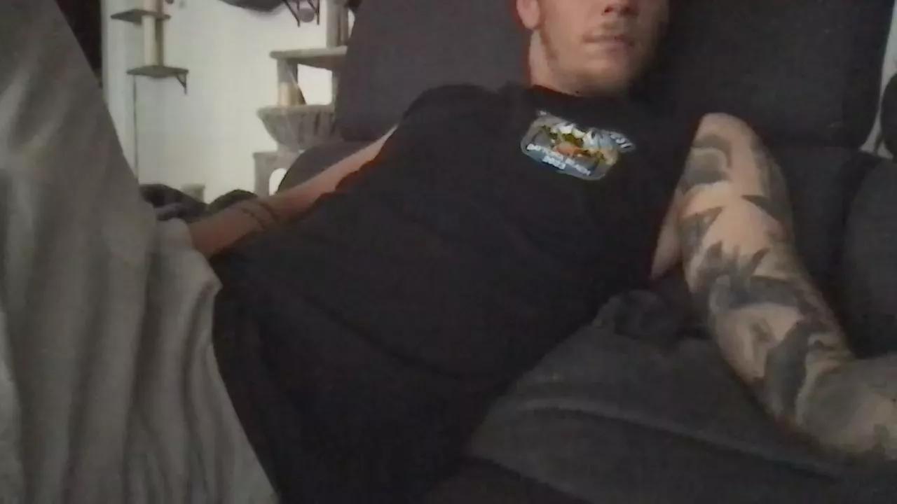 Mr_02_93 on Cam4 
