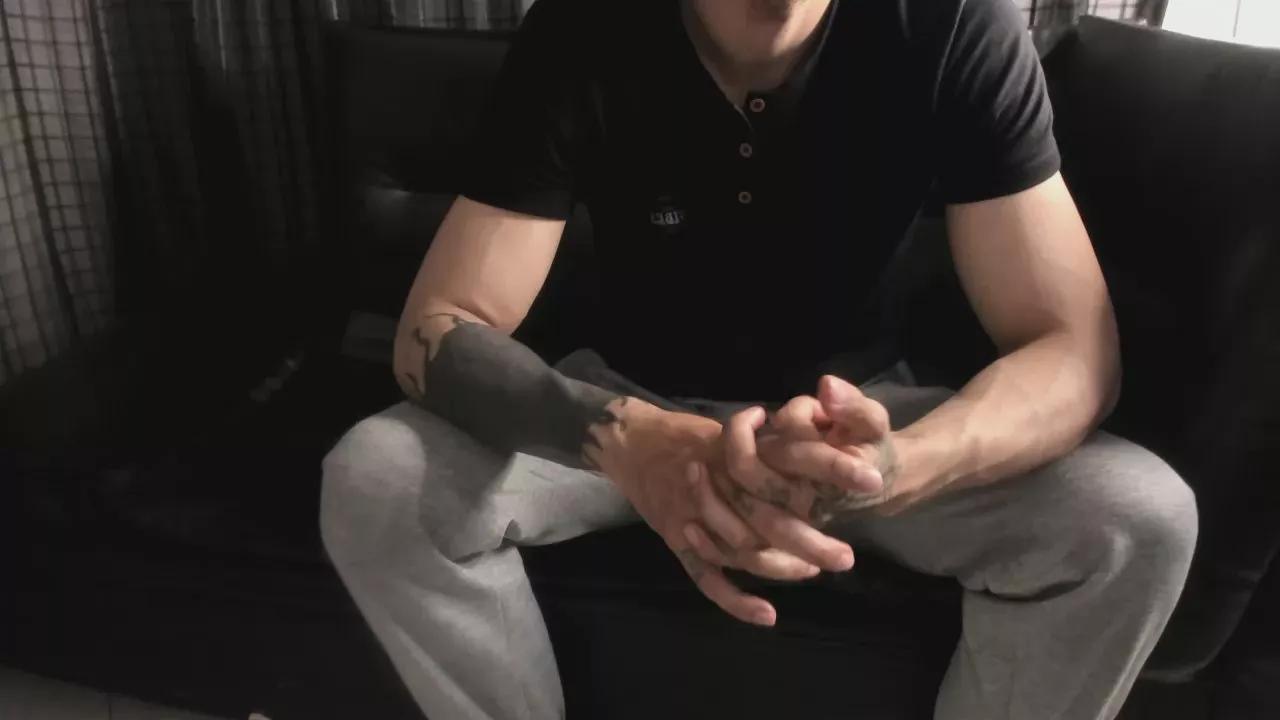 Mrklein__69 on Cam4 