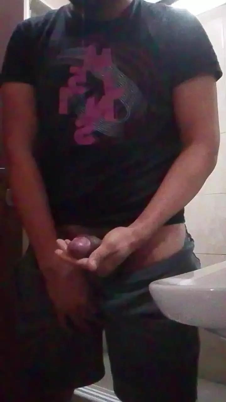 nachobig23 on Cam4 