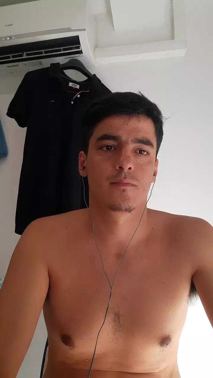 Nachur on Cam4 
