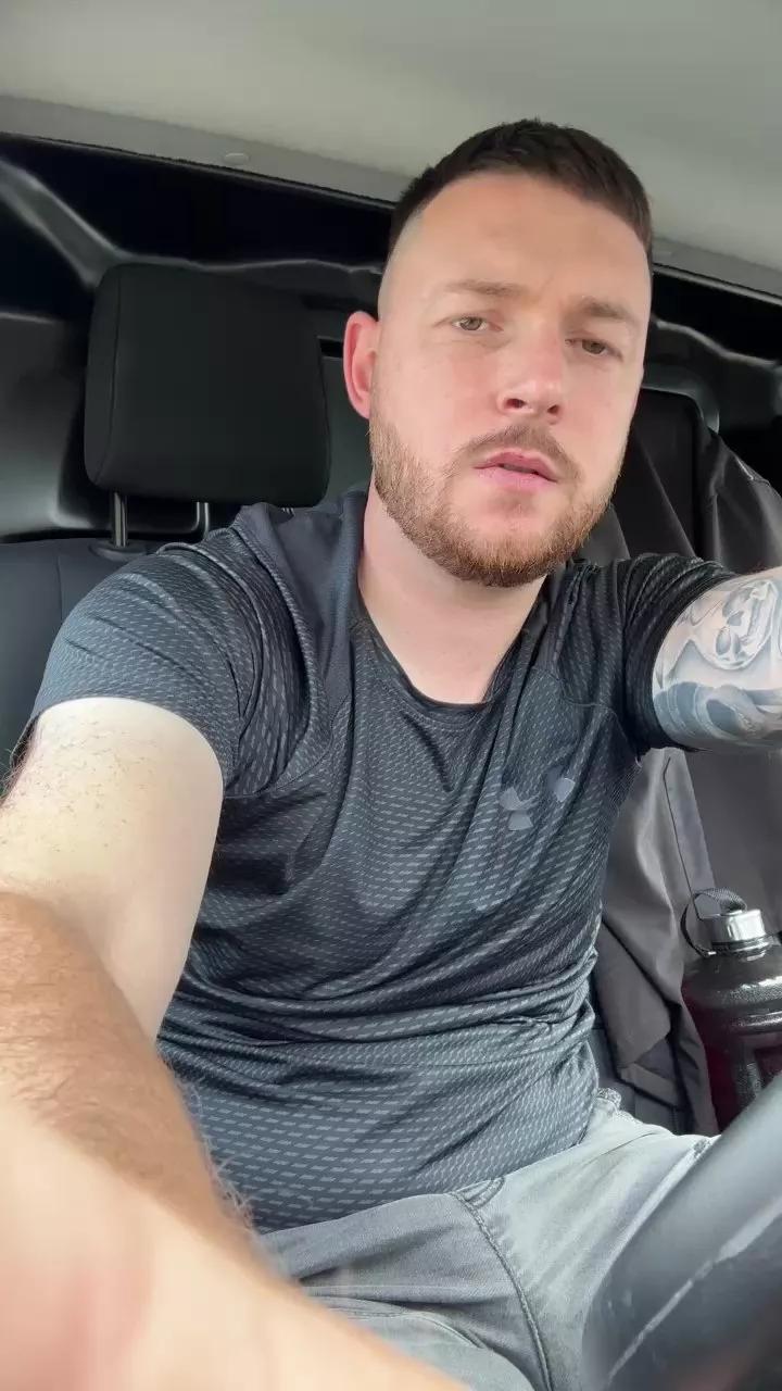 Nicehardon3 on Cam4 