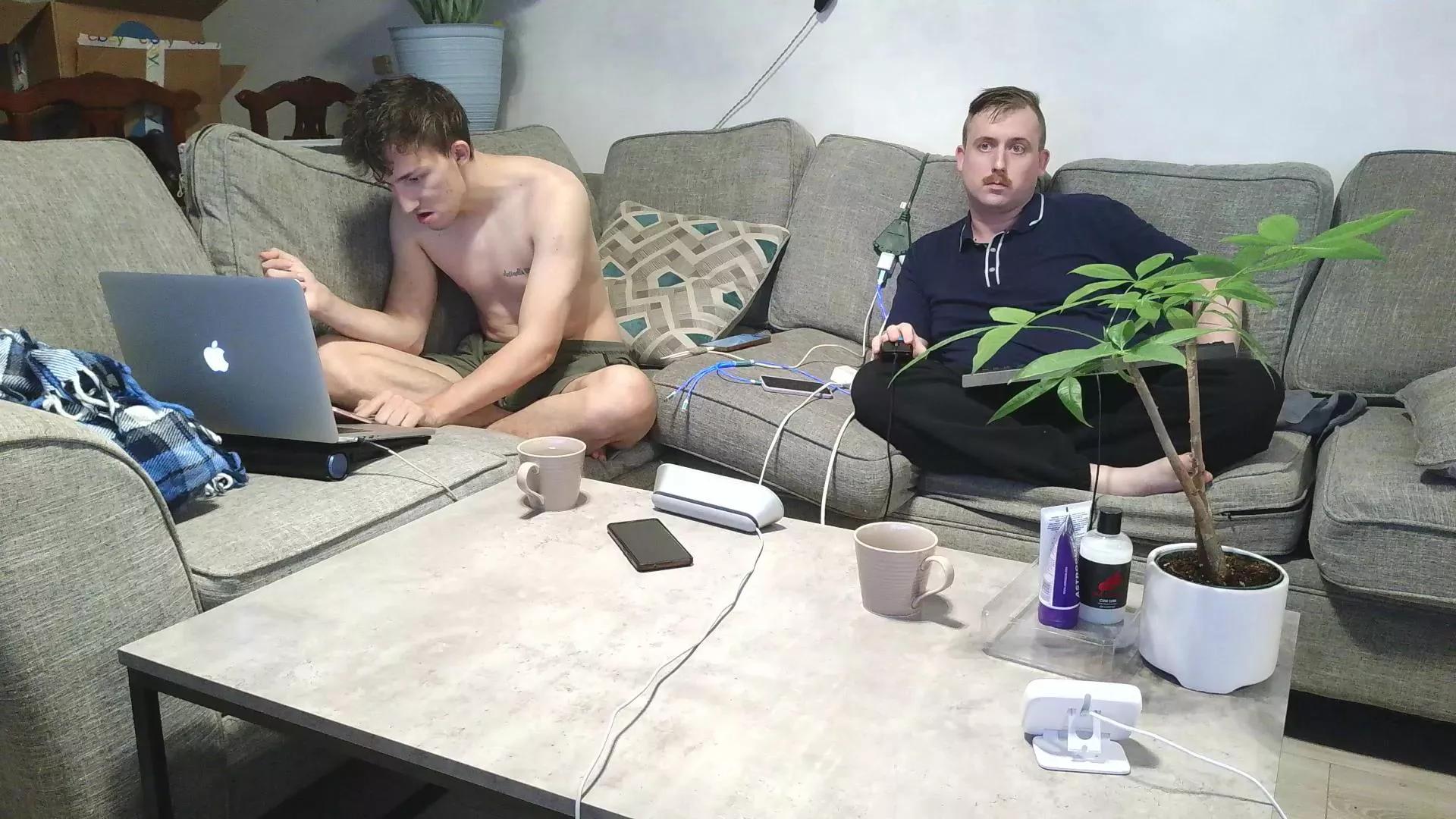 NicoDavis on Cam4 