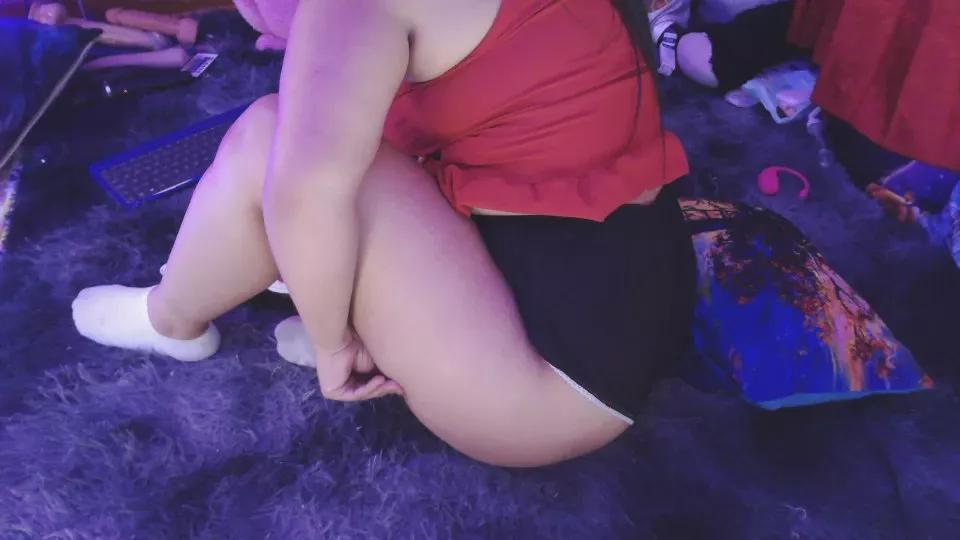 NicolletAlanna on Cam4 