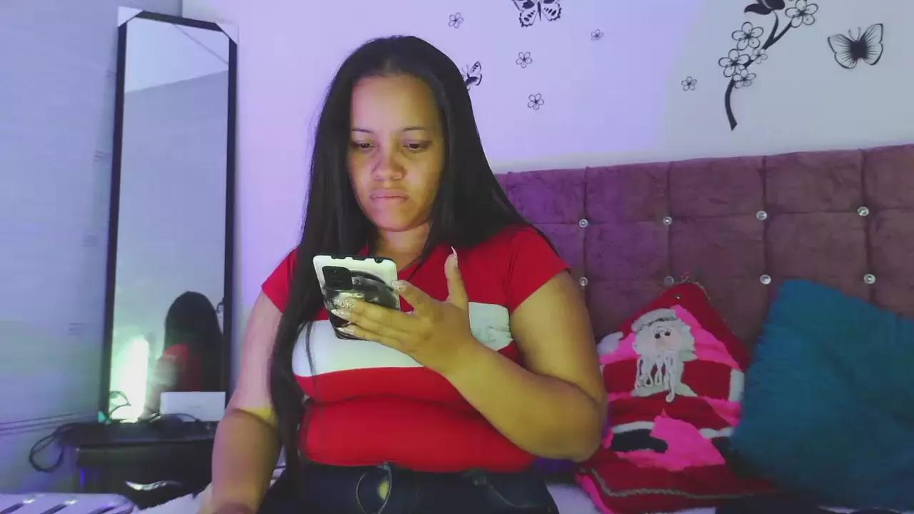 NicolletAlanna on Cam4 