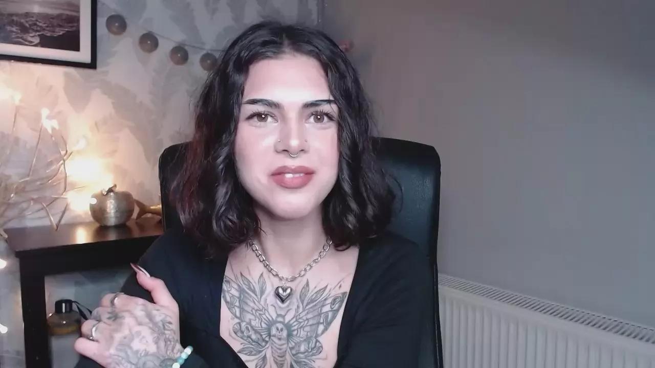 Nova_Sin on Cam4 
