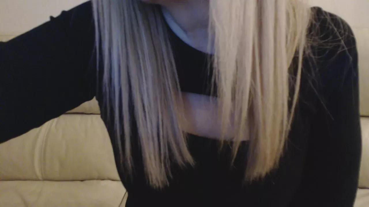 orchideahot on Cam4 
