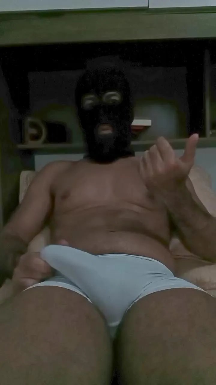 Offline Paizaodot20 on Cam4