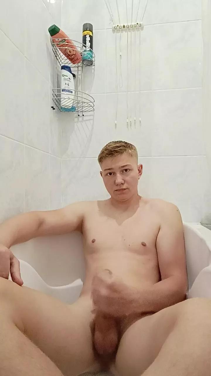 Paskovchik on Cam4 