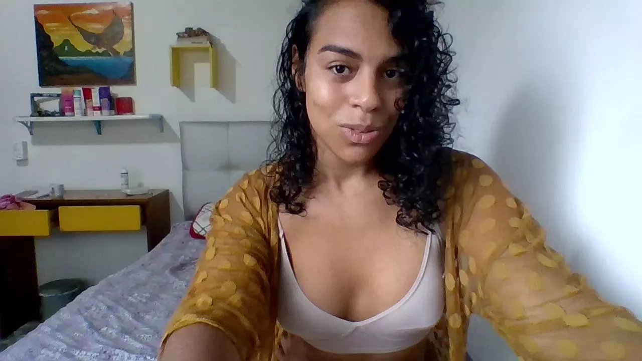 Offline passivamorena on Cam4