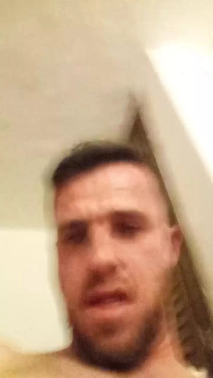 Offline pocholo30 on Cam4