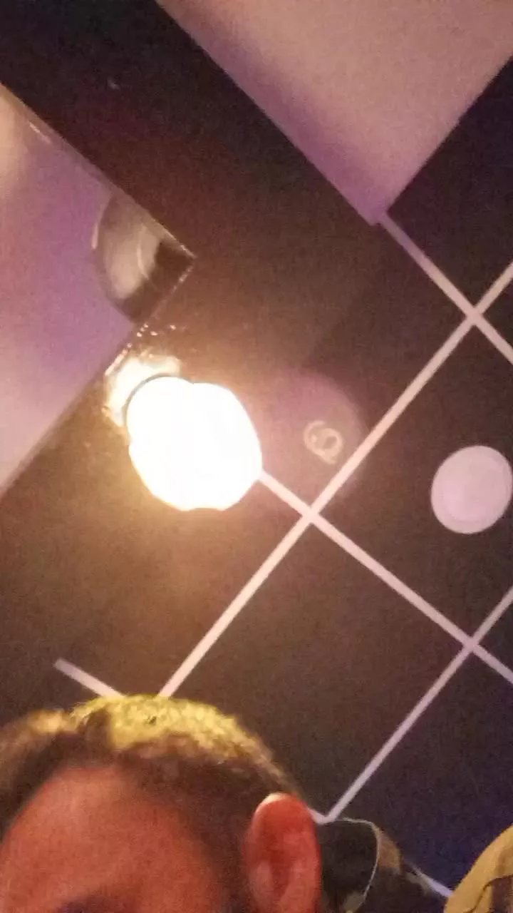 Offline pocholo30 on Cam4