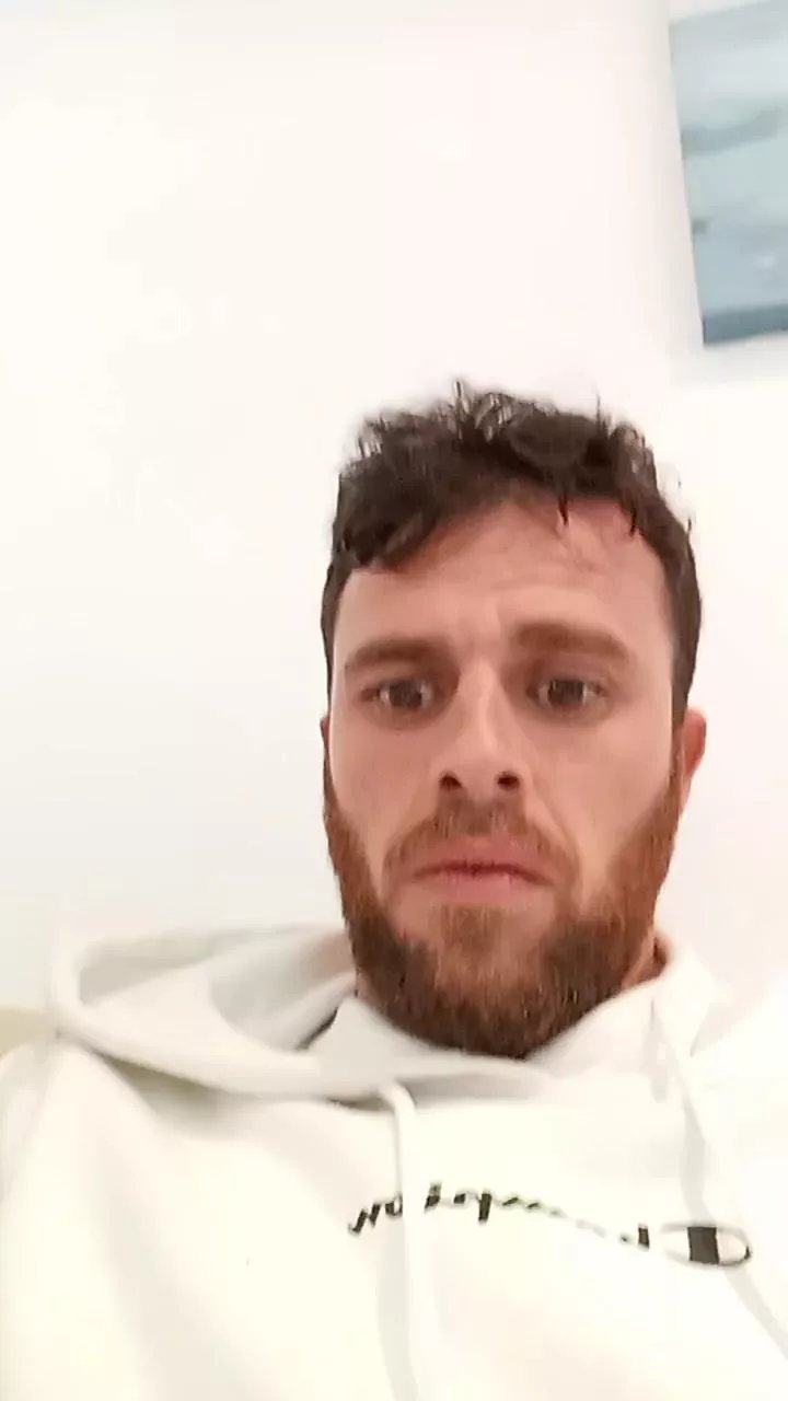 Offline pocholo30 on Cam4