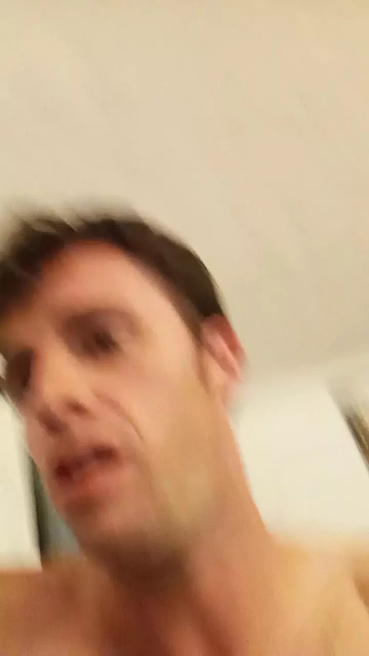 Offline pocholo30 on Cam4