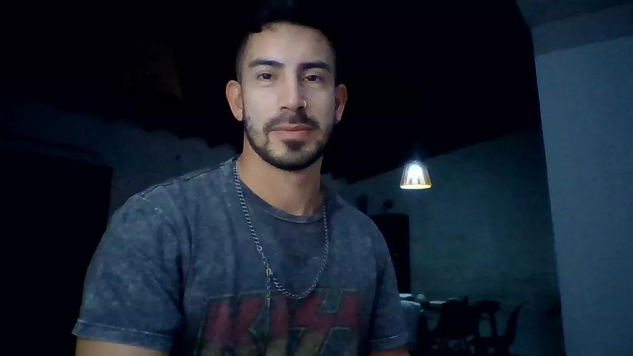 Polypunto on Cam4 