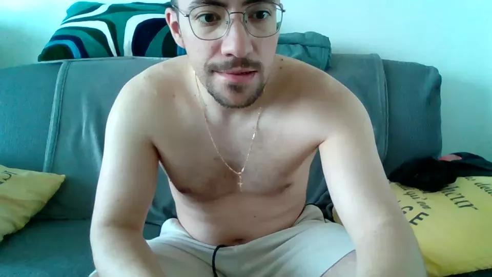 Publicdick97 on Cam4 