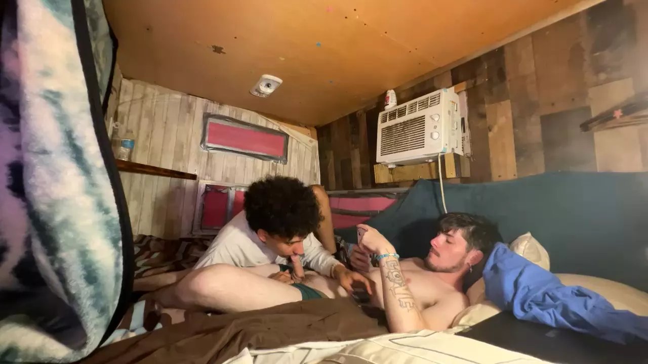 Offline R6verxxx on Cam4