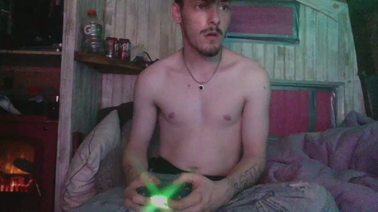 Offline R6verxxx on Cam4