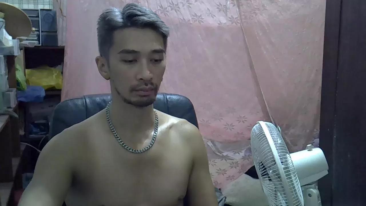 rainpour on Cam4 