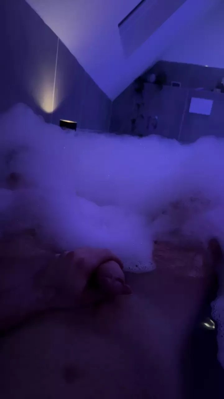 Offline realdirtycgn on Cam4