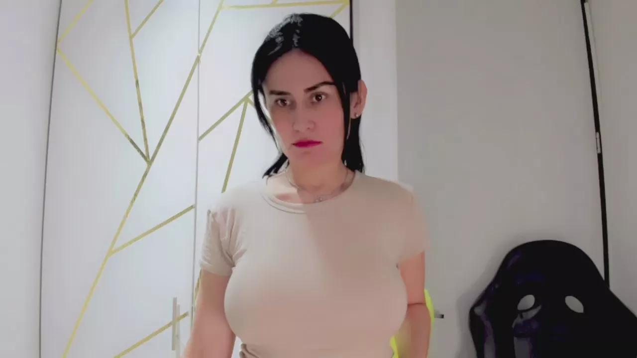 samantha_Laruso on Cam4 