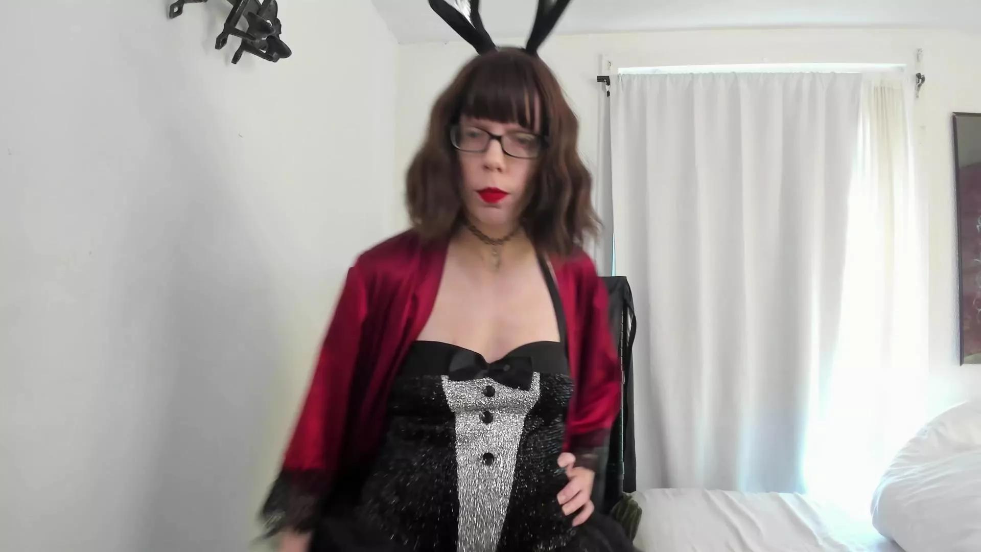 SaraDesireXO on Cam4 
