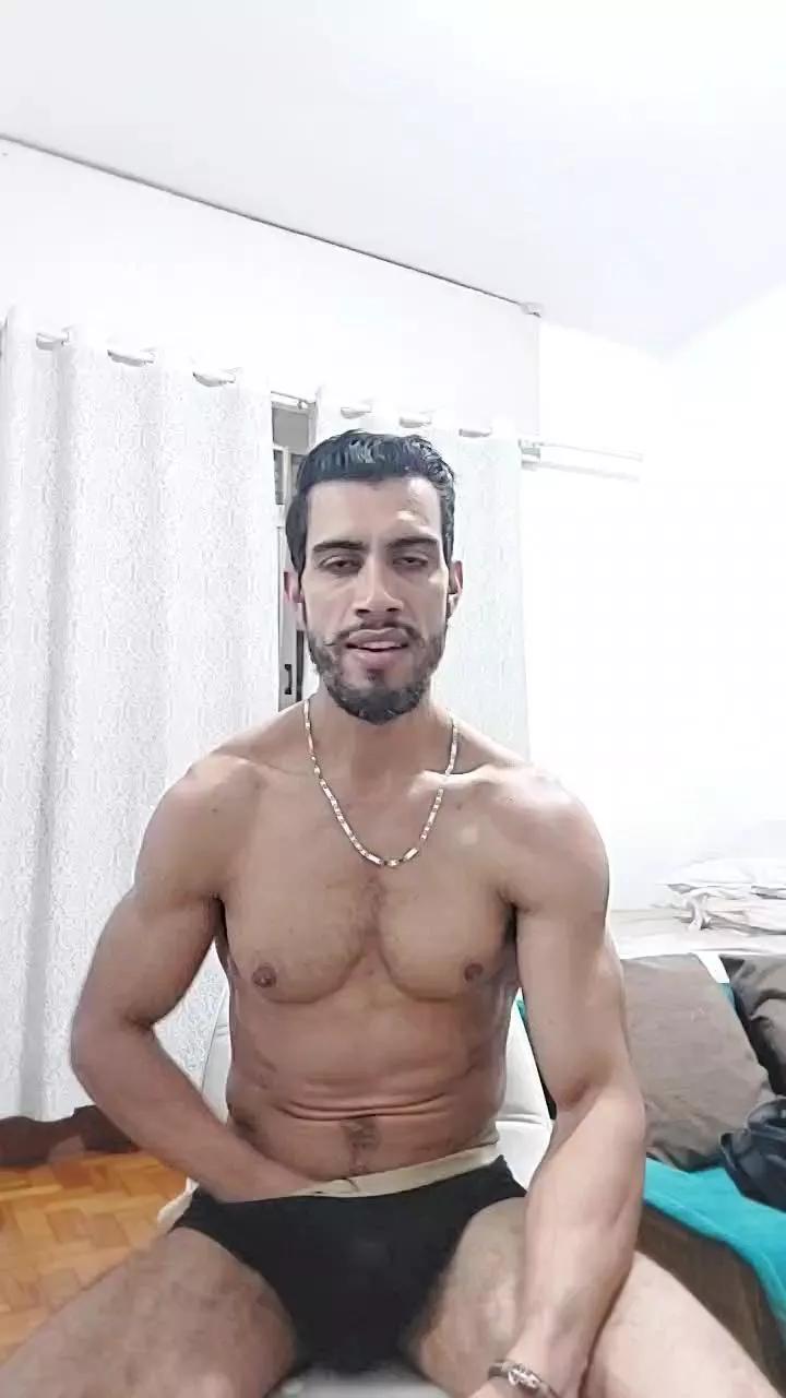 SeuMachoTop on Cam4 