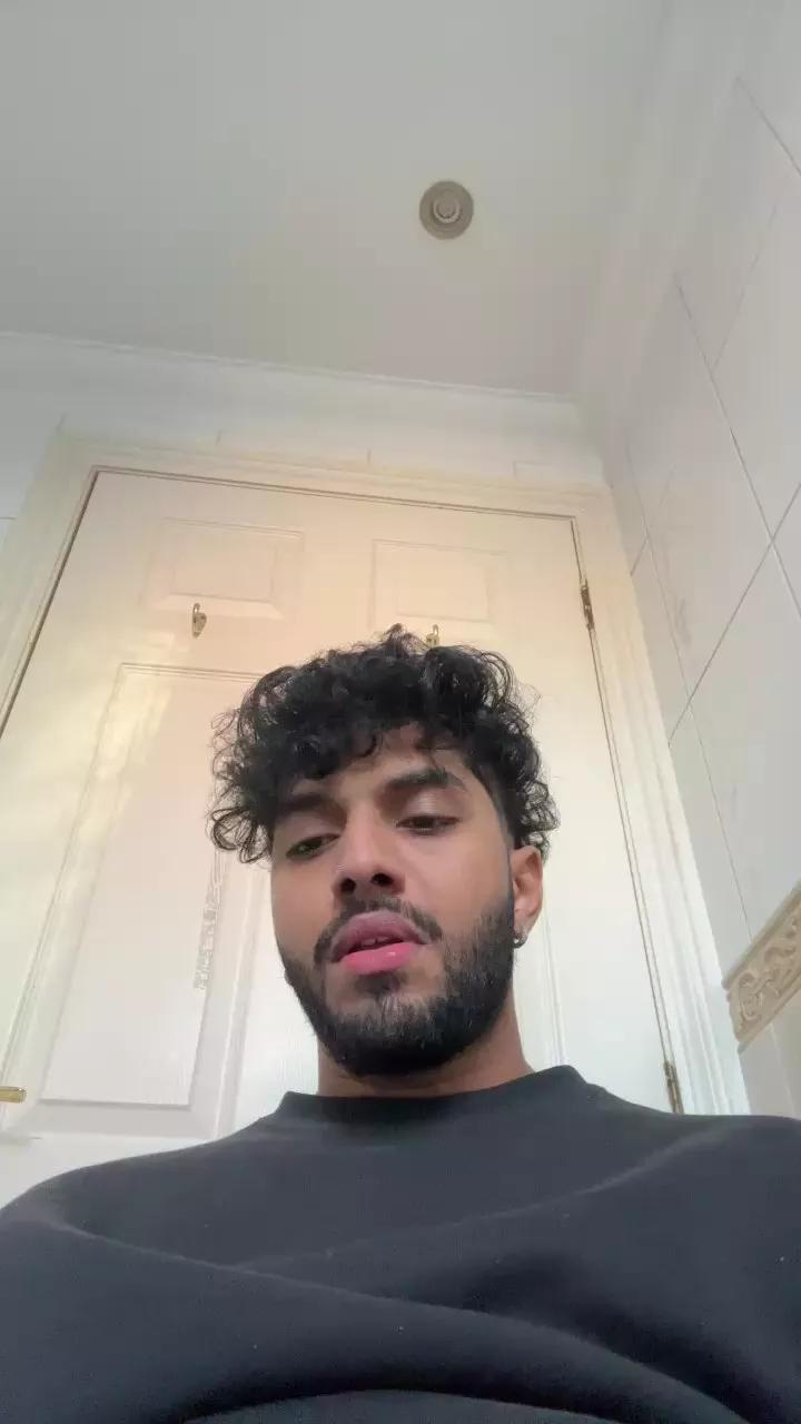 sloppy69_sexy on Cam4 