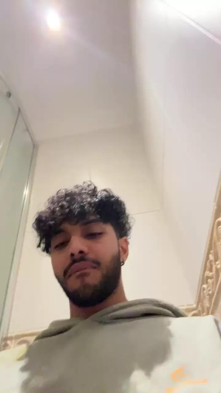 sloppy69_sexy on Cam4 
