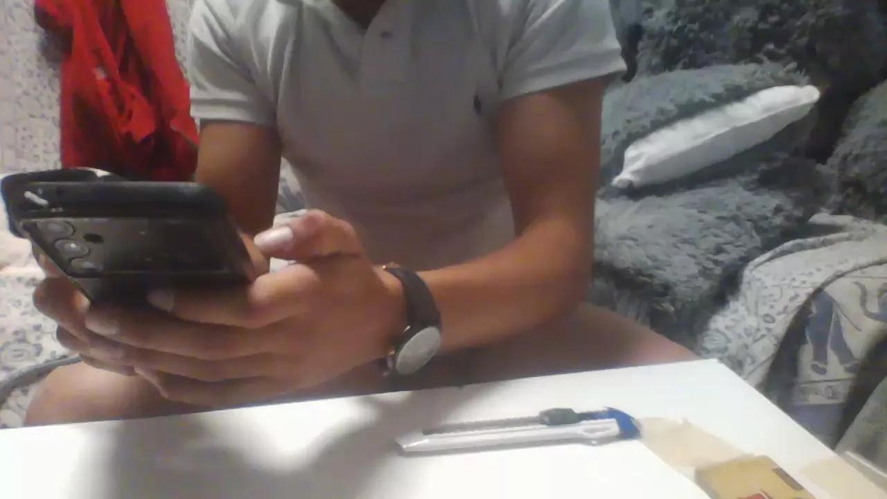 sourer3451 on Cam4 