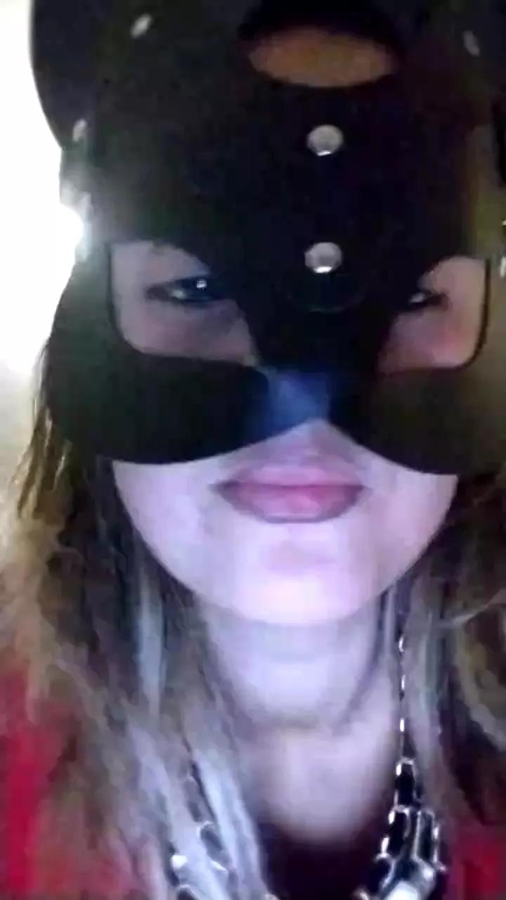 stella8943 on Cam4 