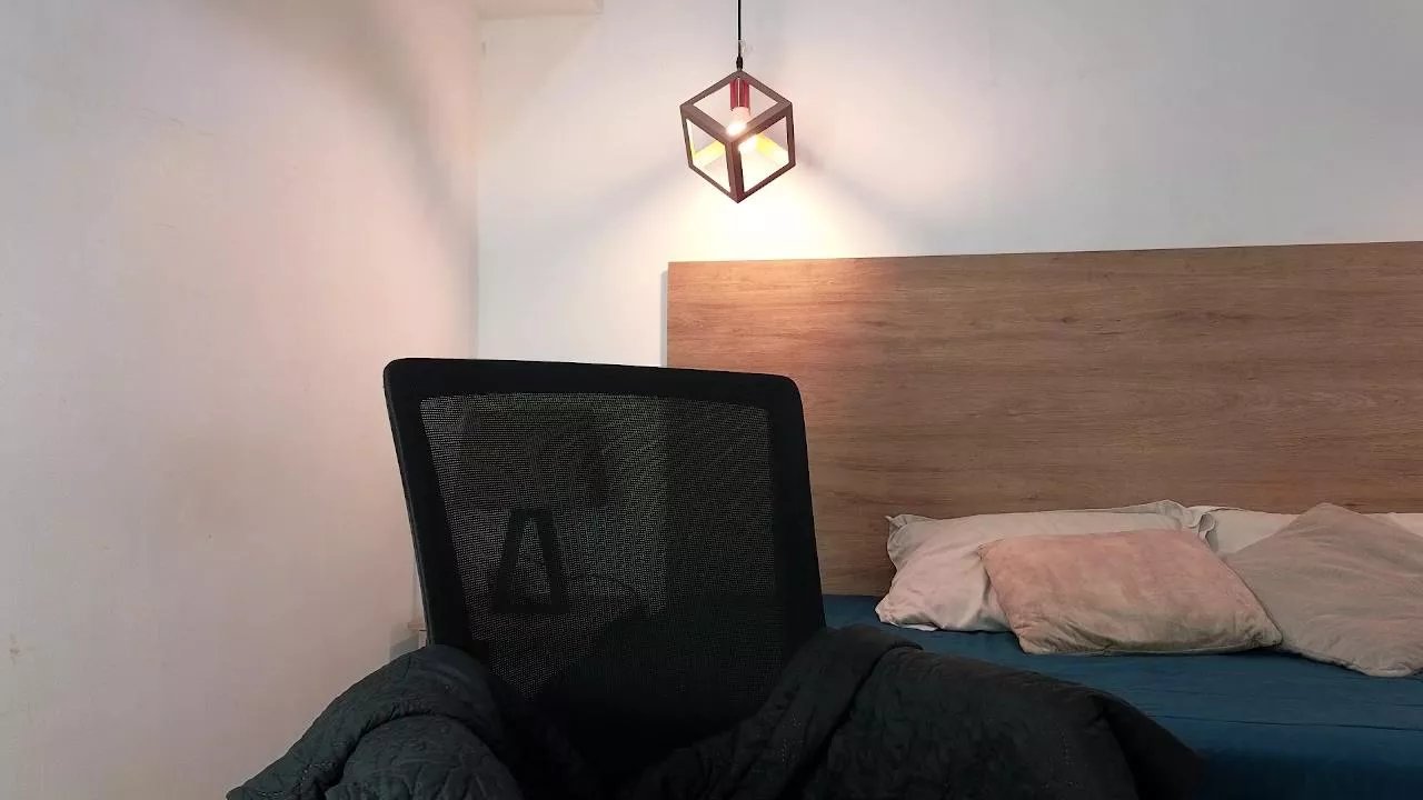 Offline StivenBenet on Cam4