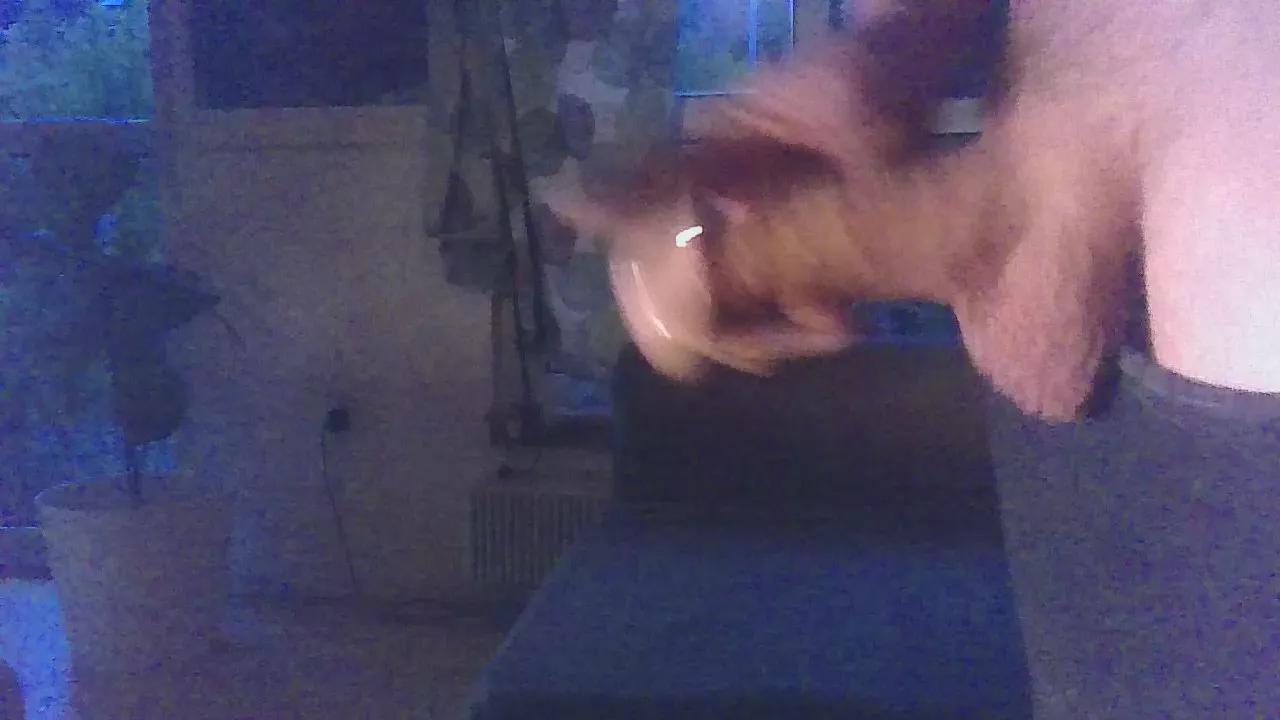 Sturtlem on Cam4 