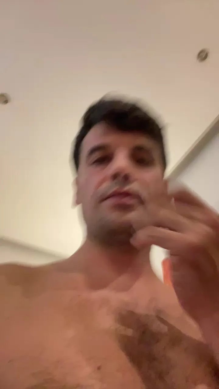 Offline tangie_hot on Cam4