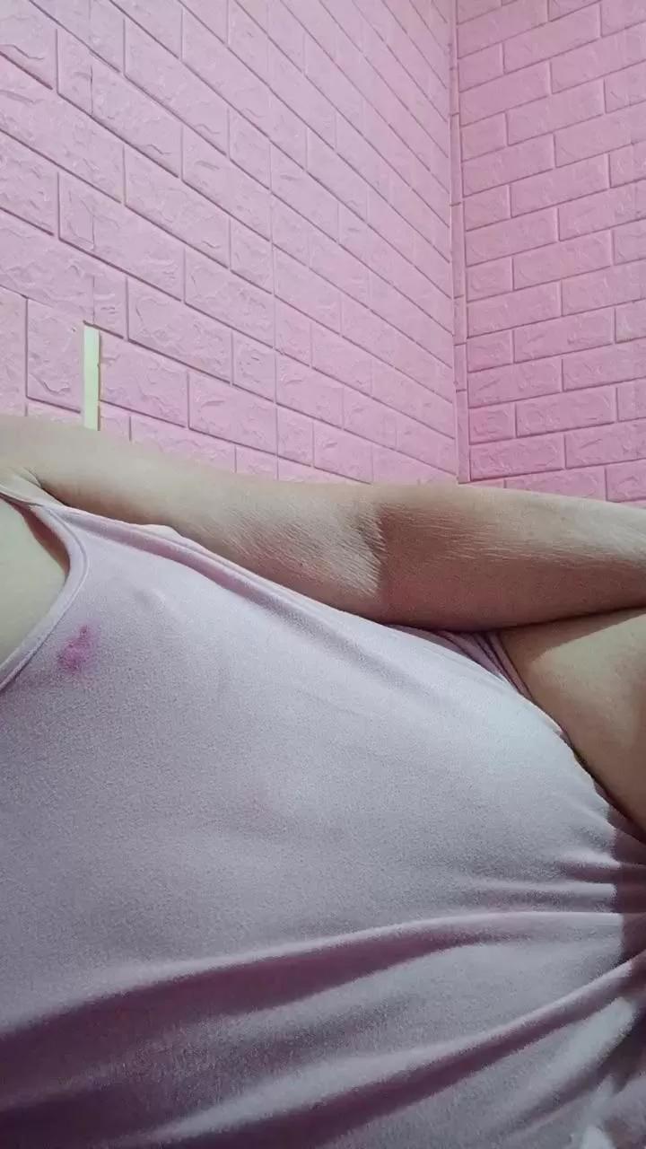 tastegranny on Cam4 