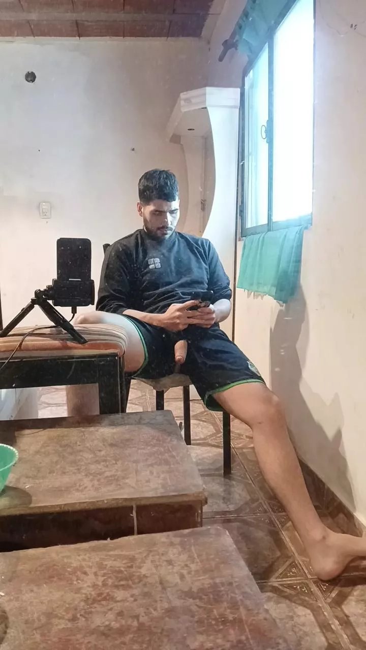 Offline TheCheffsito on Cam4