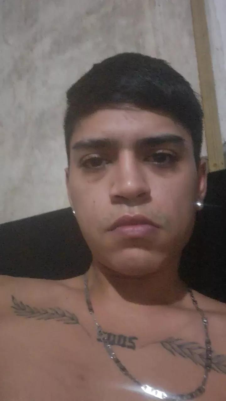 Thiagom00 on Cam4 
