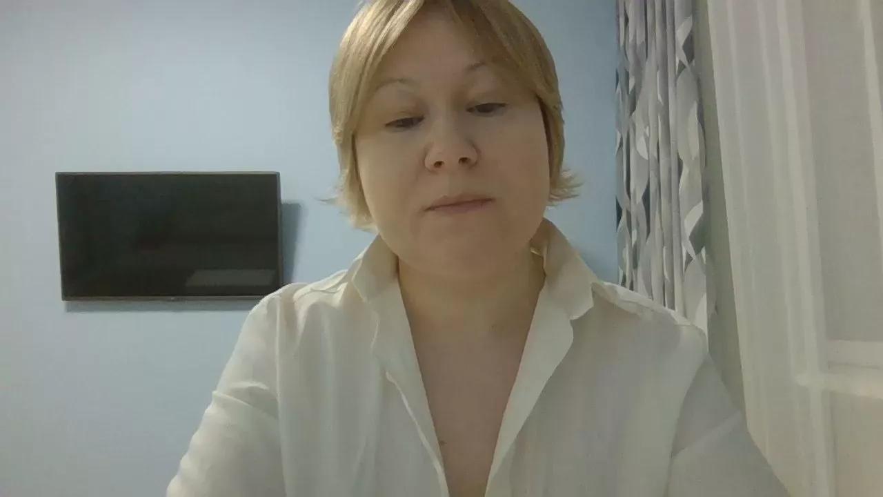 tresbien3 on Cam4 