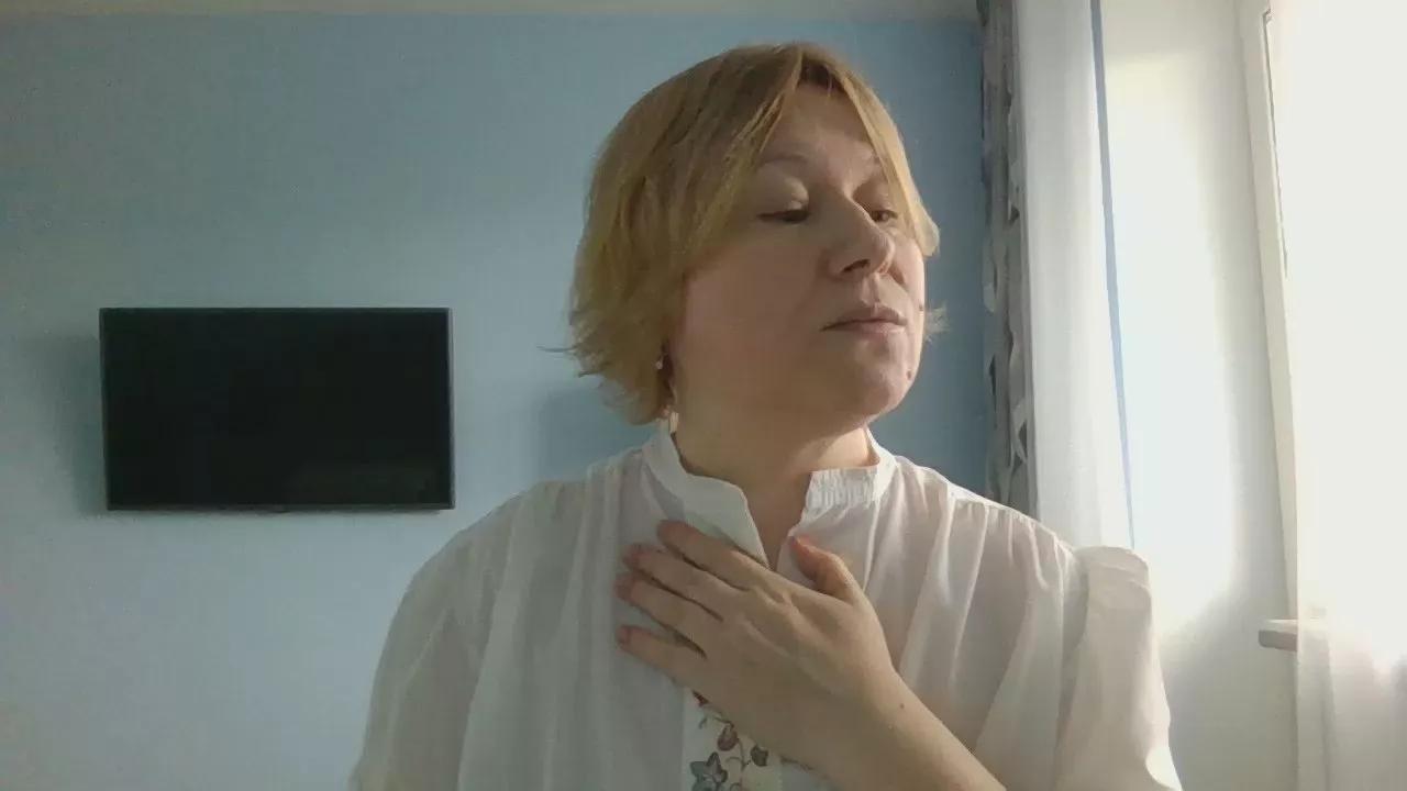 tresbien3 on Cam4 