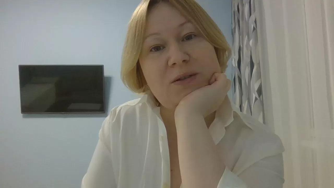 tresbien3 on Cam4 