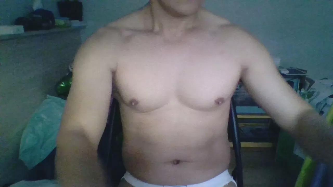 tricon_hot on Cam4 