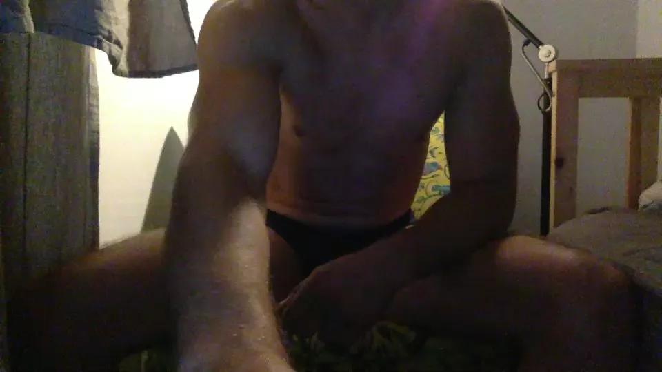 TwoNorthenLads on Cam4 